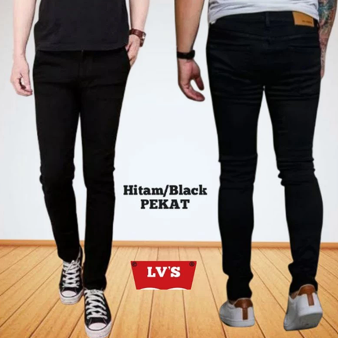 Celana Levis Pria