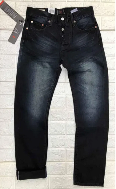 Celana Levis Pria
